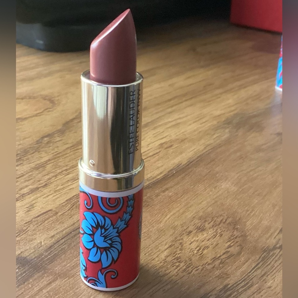 Estée Lauder Makeup Bundle - Picture 3 of 7